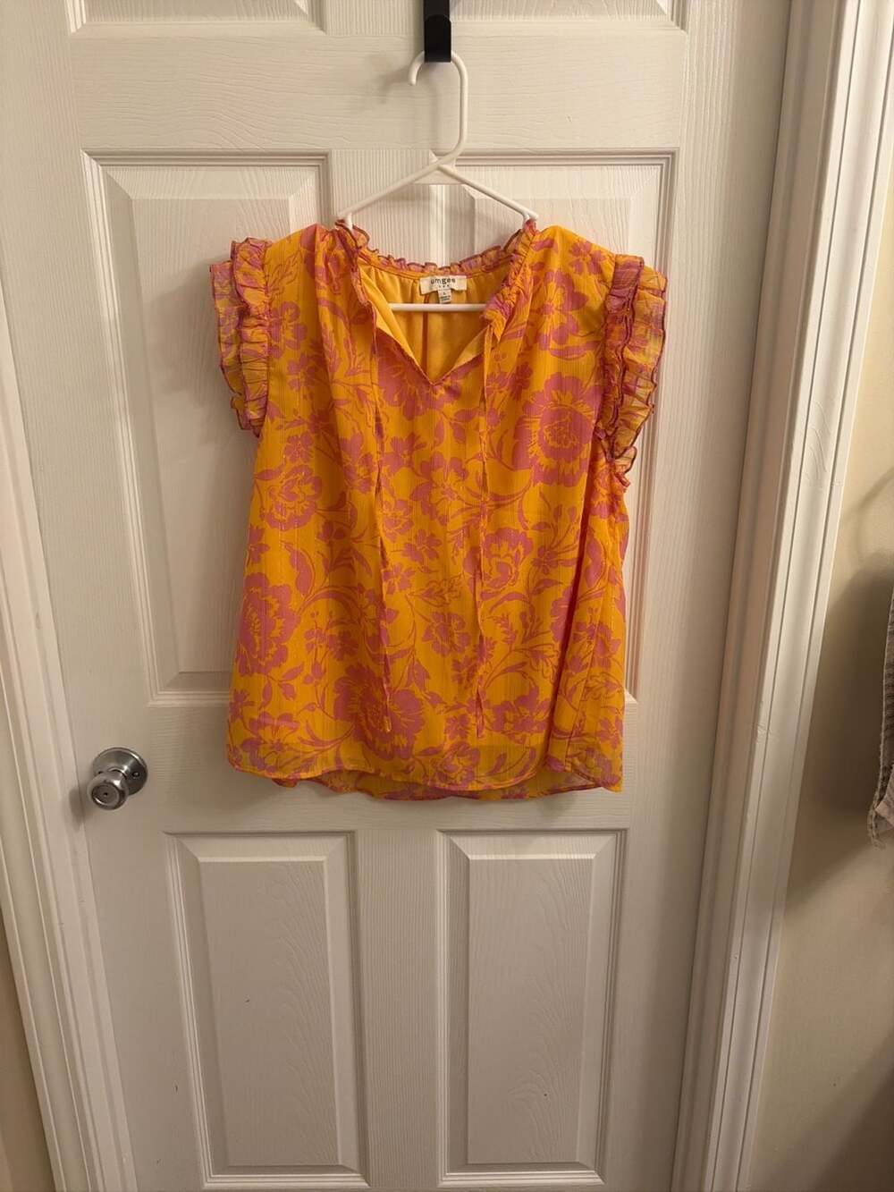 Umgee USA Floral Ruffle Sleeve Blouse Size L